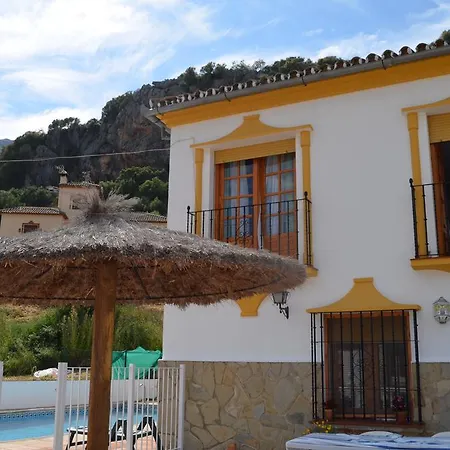 Villa Cristina Holiday home Benaojan